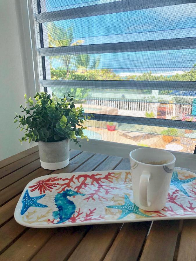 The Beach Guesthouse Pinones Exteriör bild